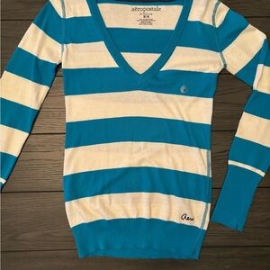 Brand New Aeropostale V neck Sweater -Size M